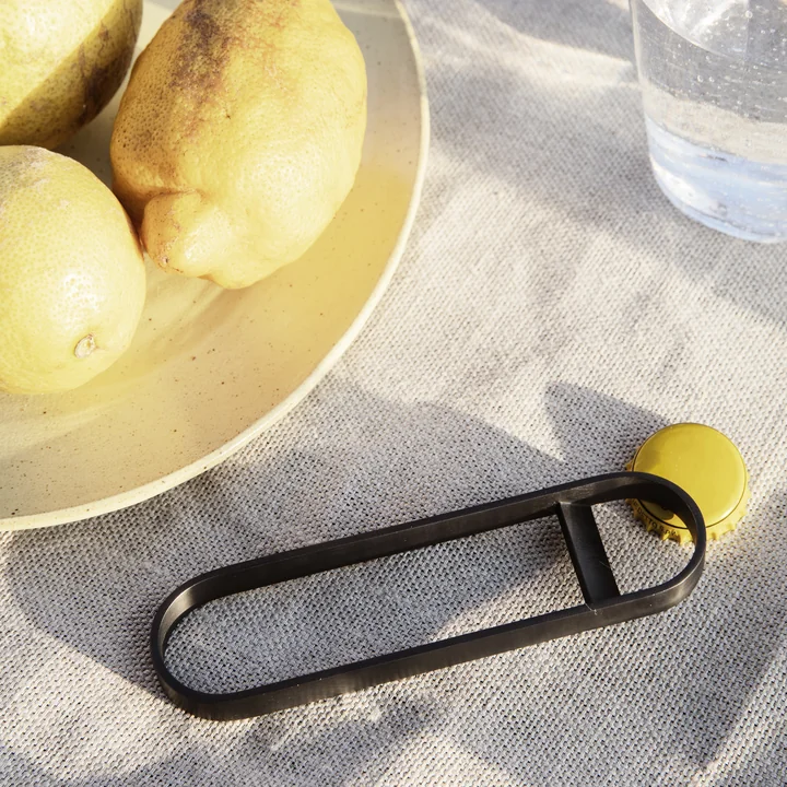 Ferm Living - Fein Flaschenöffner, schwarz