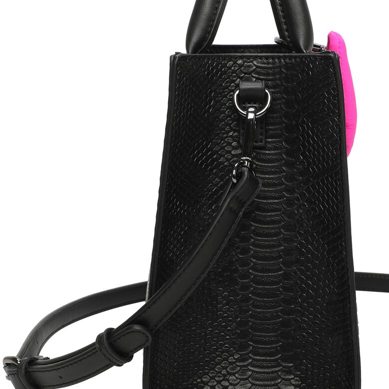 Big Boxy Collection Scaled Snake Black
