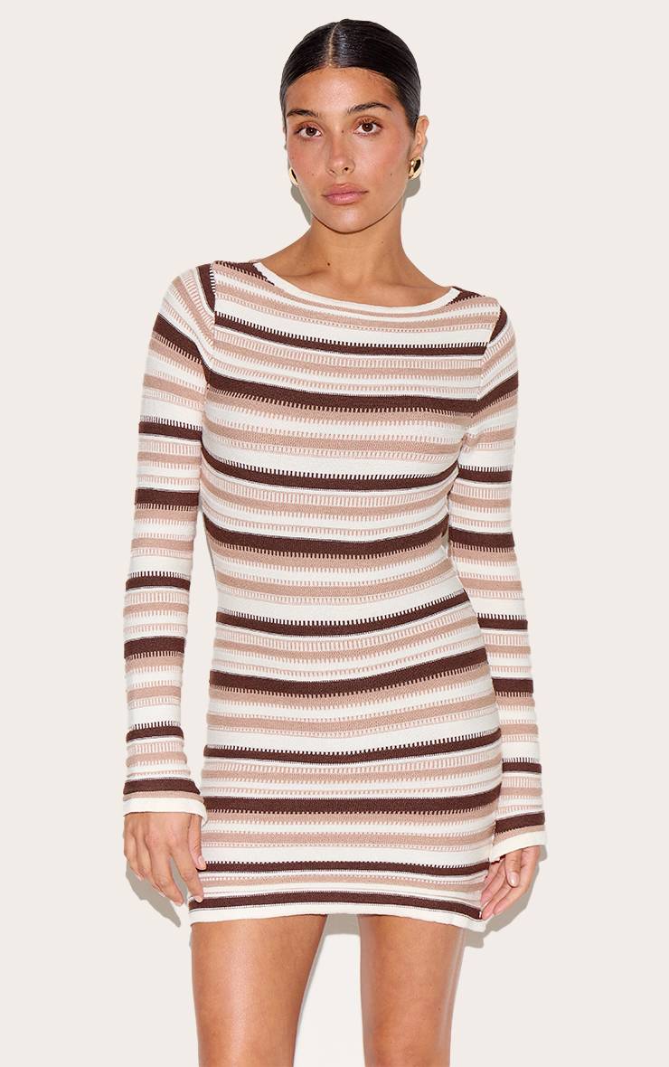 Crème Robe Courte Petite À Manches Longues En Maille Rayée