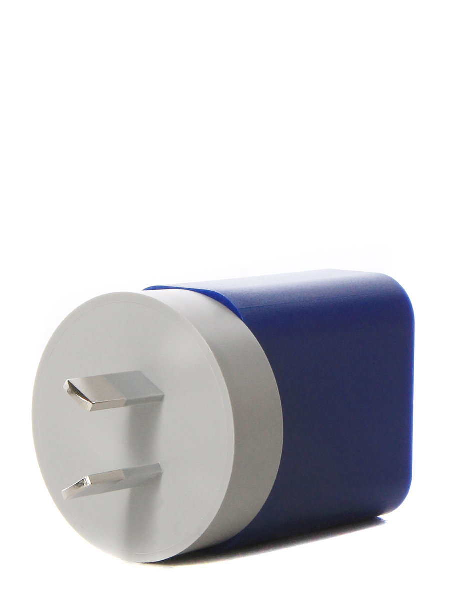 Adaptateur USB A & C Go Travel Electrique Monde