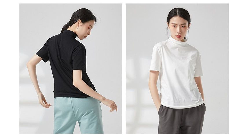 Cossita - Effen T-shirt met korte mouwen en mockneck