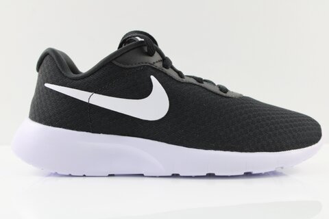 Nike Sneaker