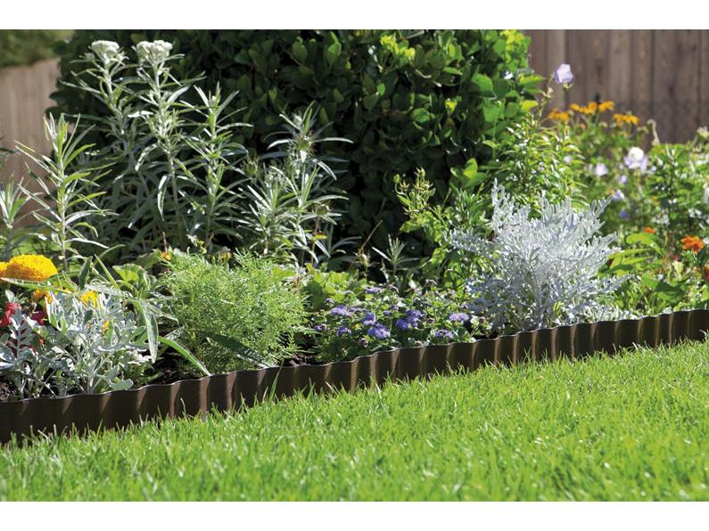 GARDENA Beeteinfassung Rolle 9 cm hoch, 9 m lang braun Für saubere Beetkanten