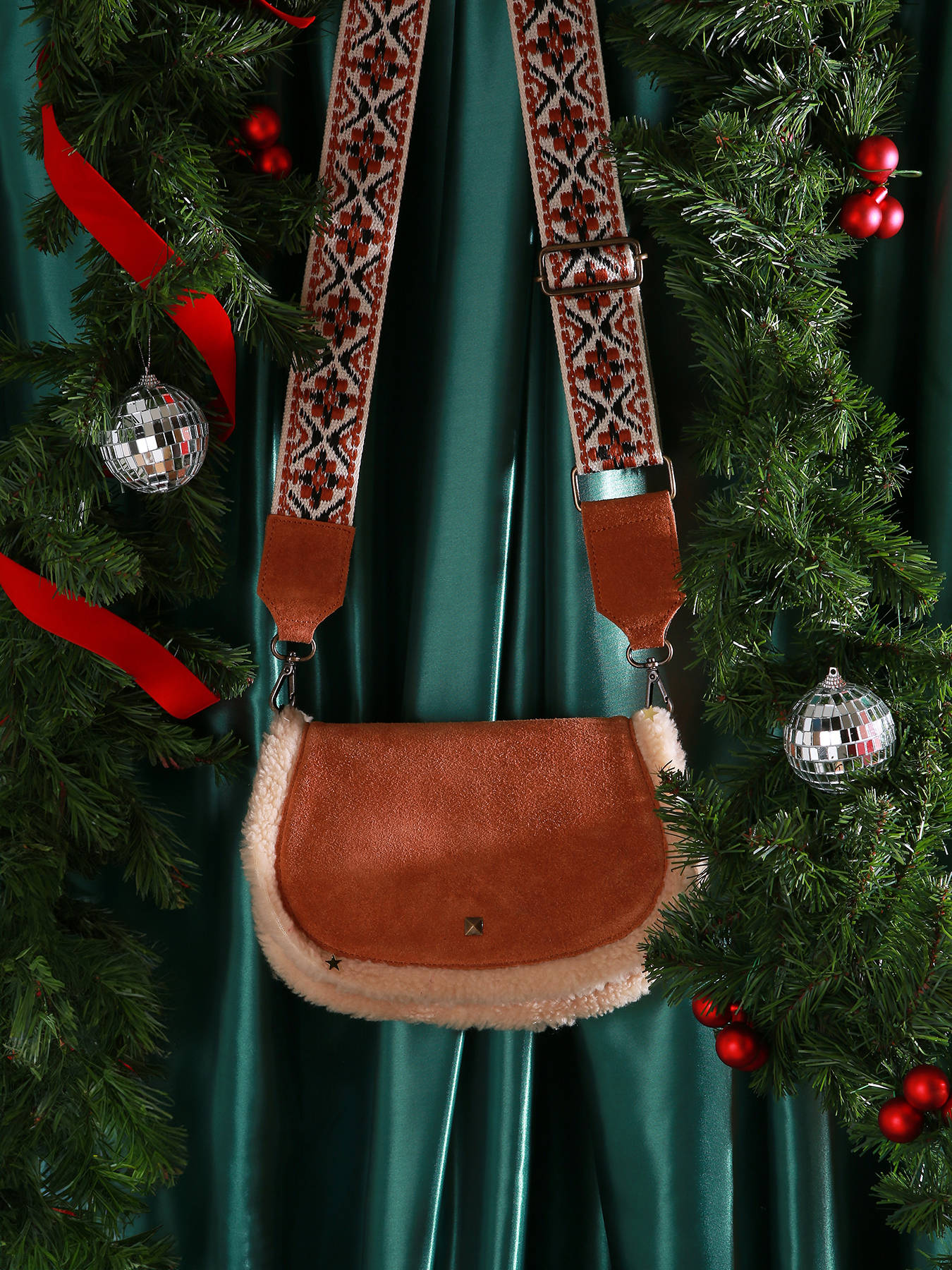 Sac bandoulire Risia cuir PIECES