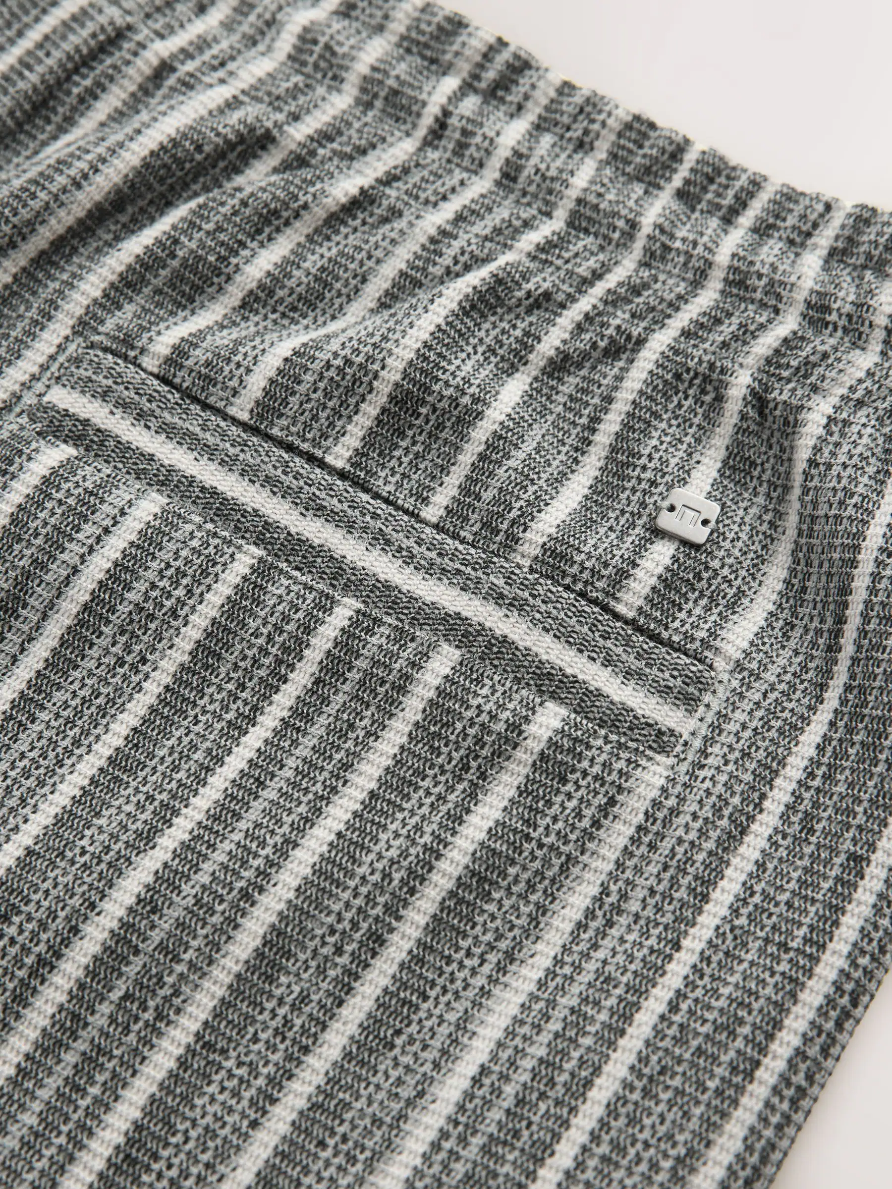 Zwart/wit - Jersey shorts met strepen en textuur