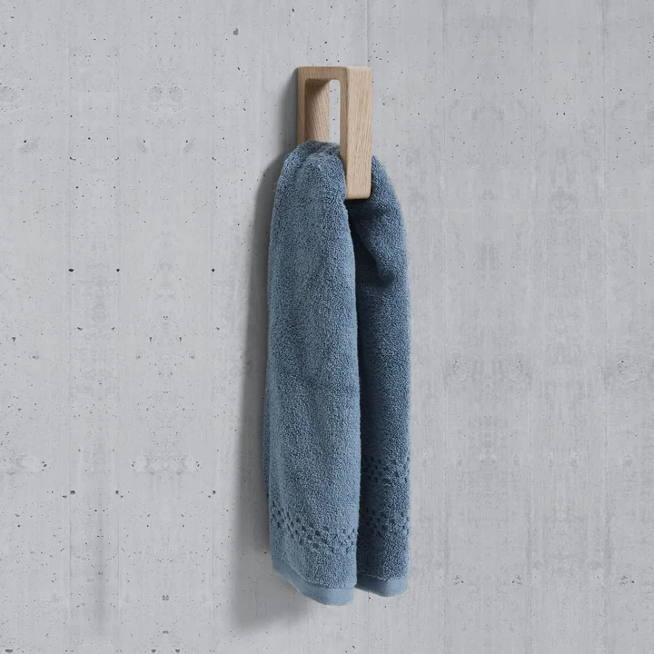 Andersen Furniture - Grip Handtuchhalter, Eiche weiss pigmentiert geölt