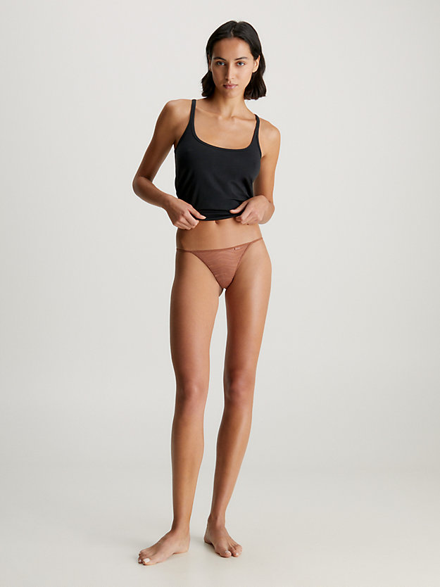 tanga de renda