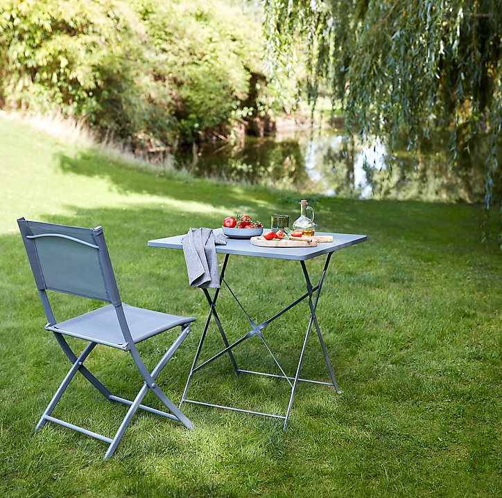 Chaise de jardin pliante GoodHome Saba en polyester et acier - Coloris gris - Hauteur 84,5 cm