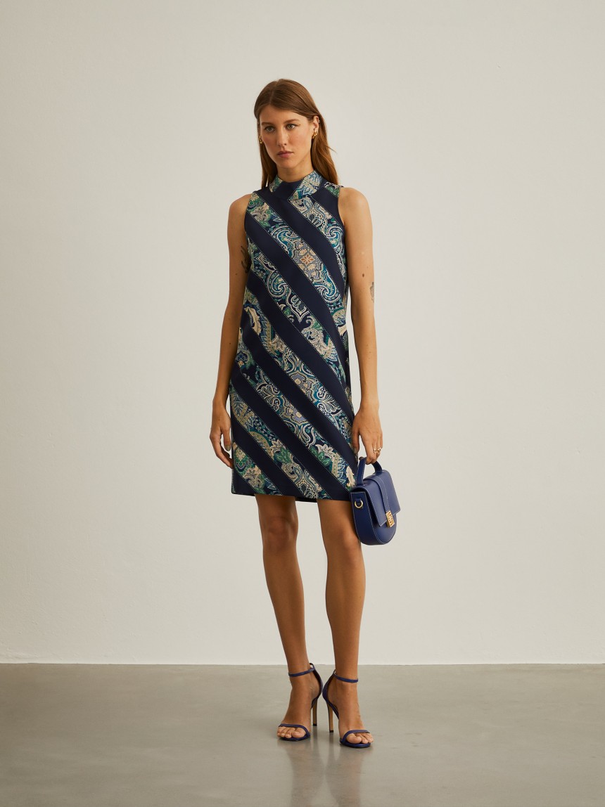 Vestido com estampado cornucópias