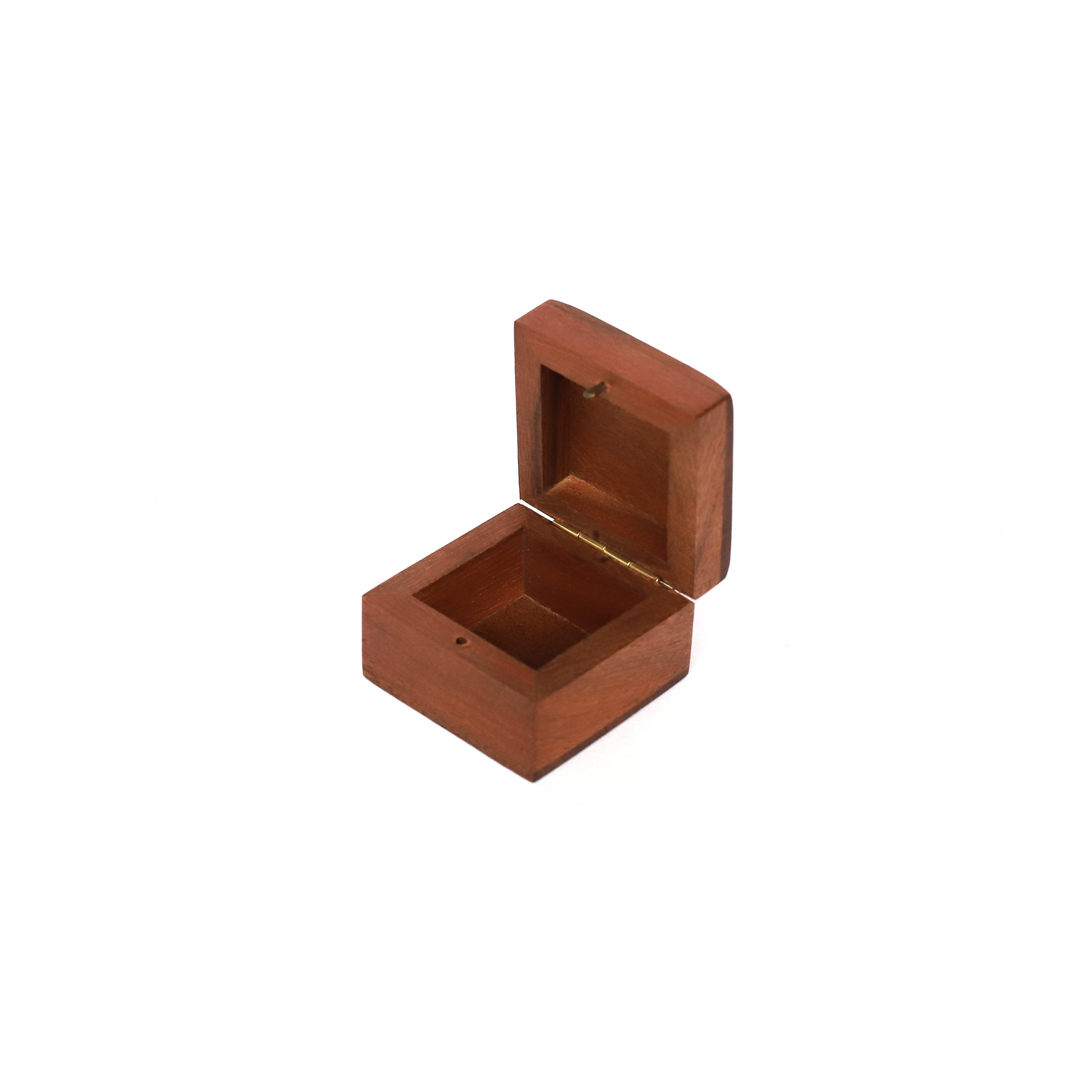 Kleine Schatulle mit Intarsien, aus Sheesham und Messing, B 5 cm, L 5 cm, H 4 cm von fischer's lagerhaus
