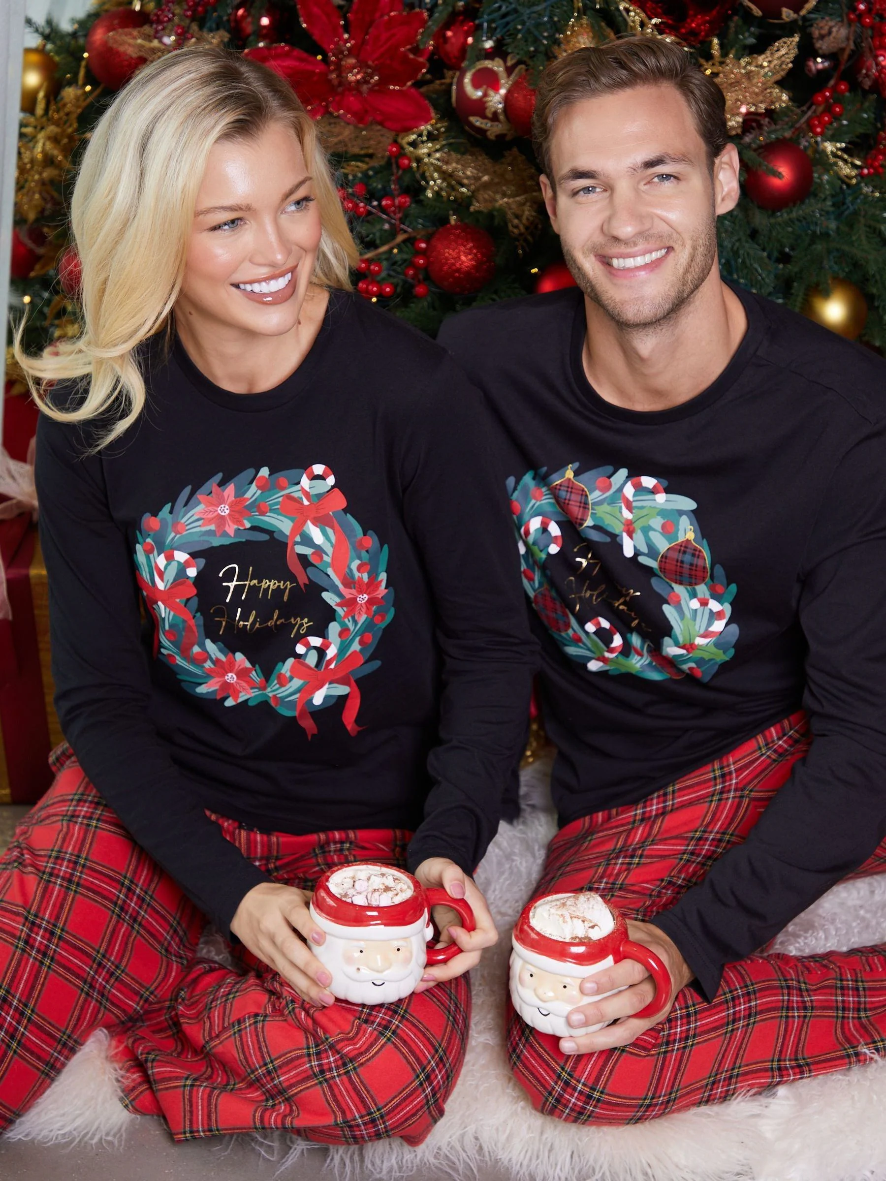 Threadbare Christmas Wreath Long Pyjamas (2-Piece Set)