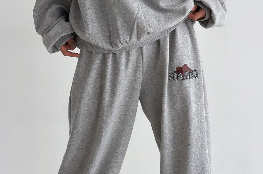 Chubby Girl - Set: Berenprint Pullover + Joggingbroek