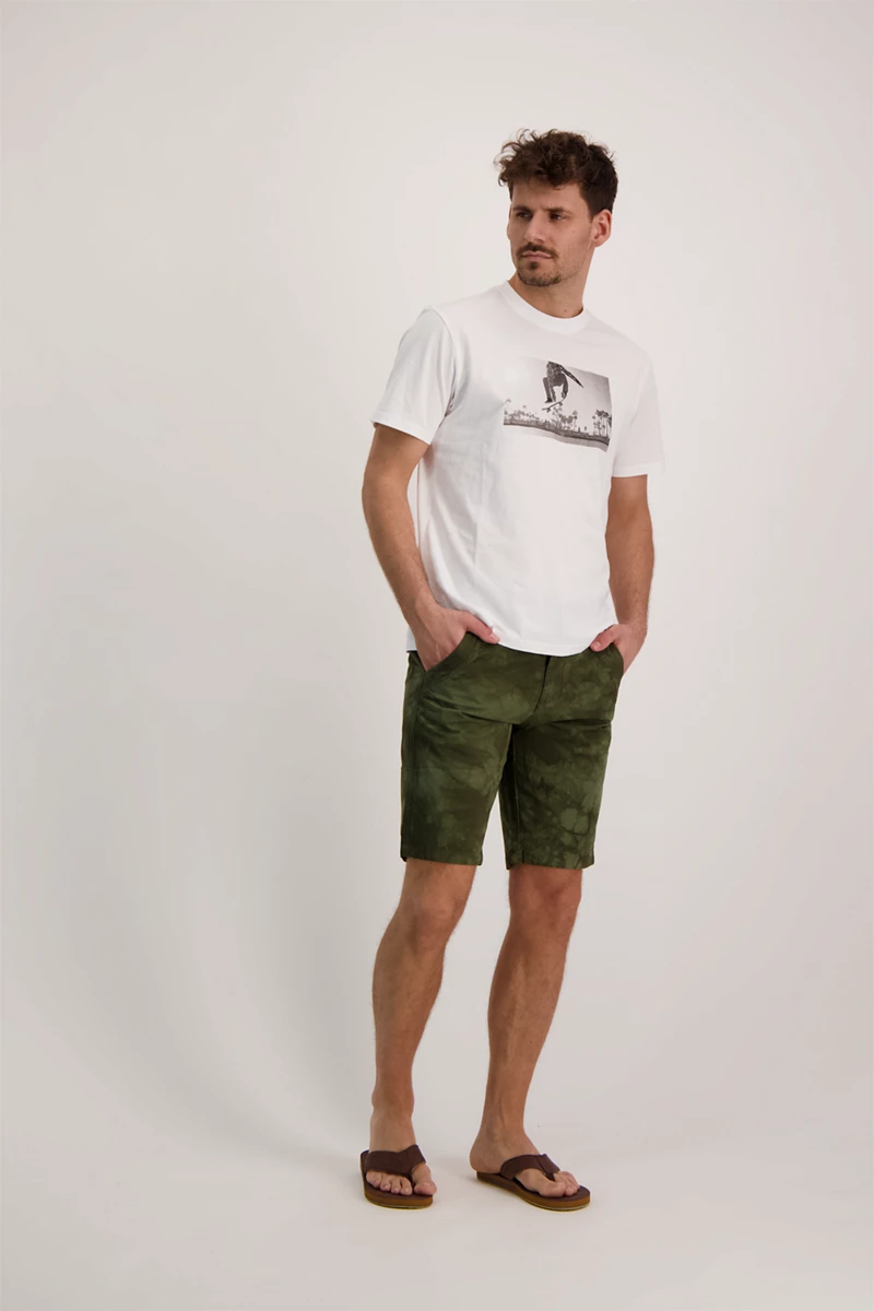 BEACH MOUNTAIN Herren Short