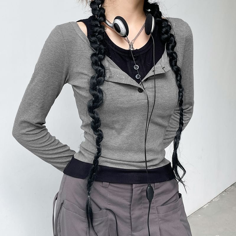 Sosana - Tweedelige crop top met lange mouwen en kleurvlakken