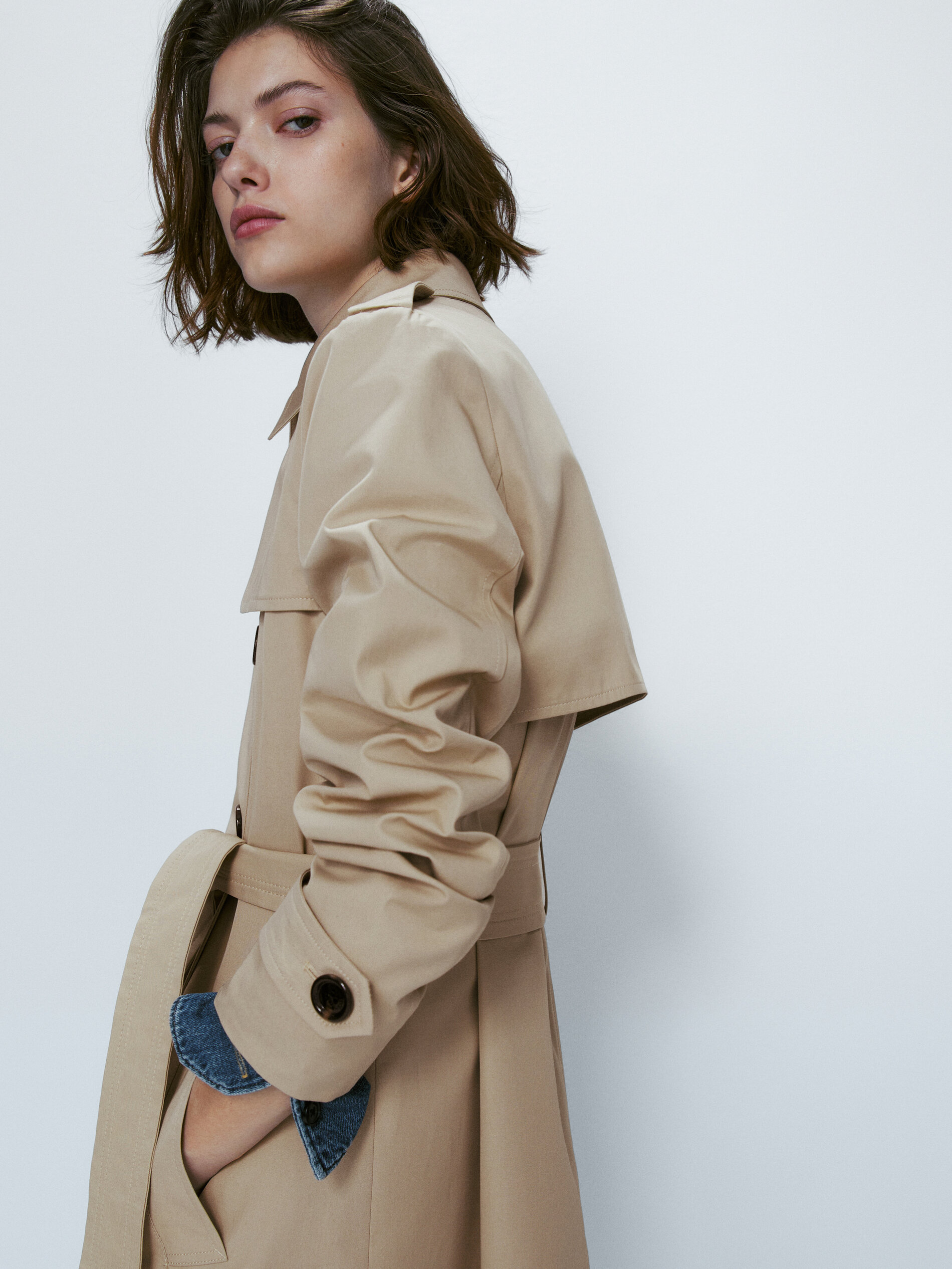 Gabardine com cinto - BEGE