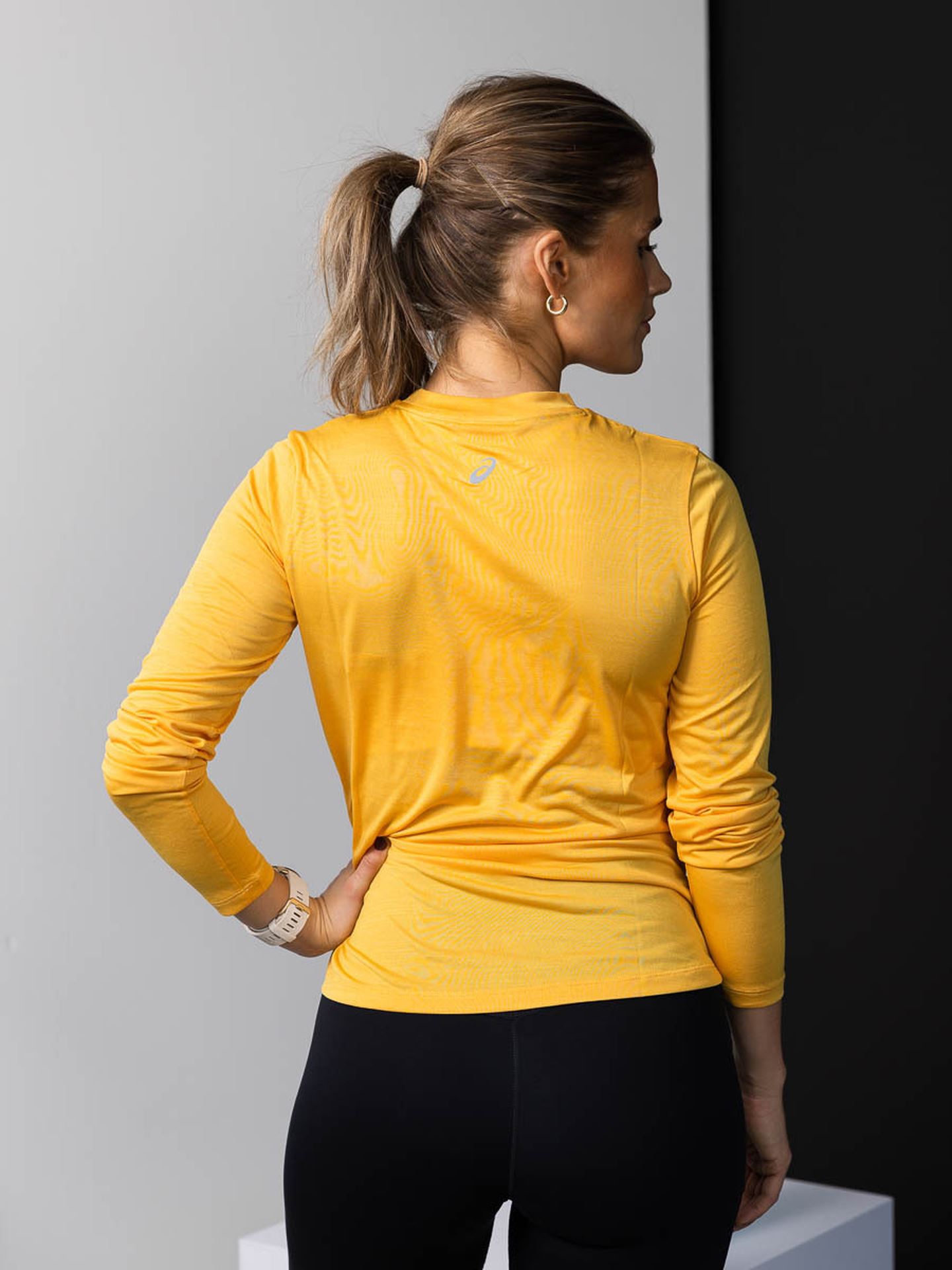 Mock Neck Run Long Sleeve Top