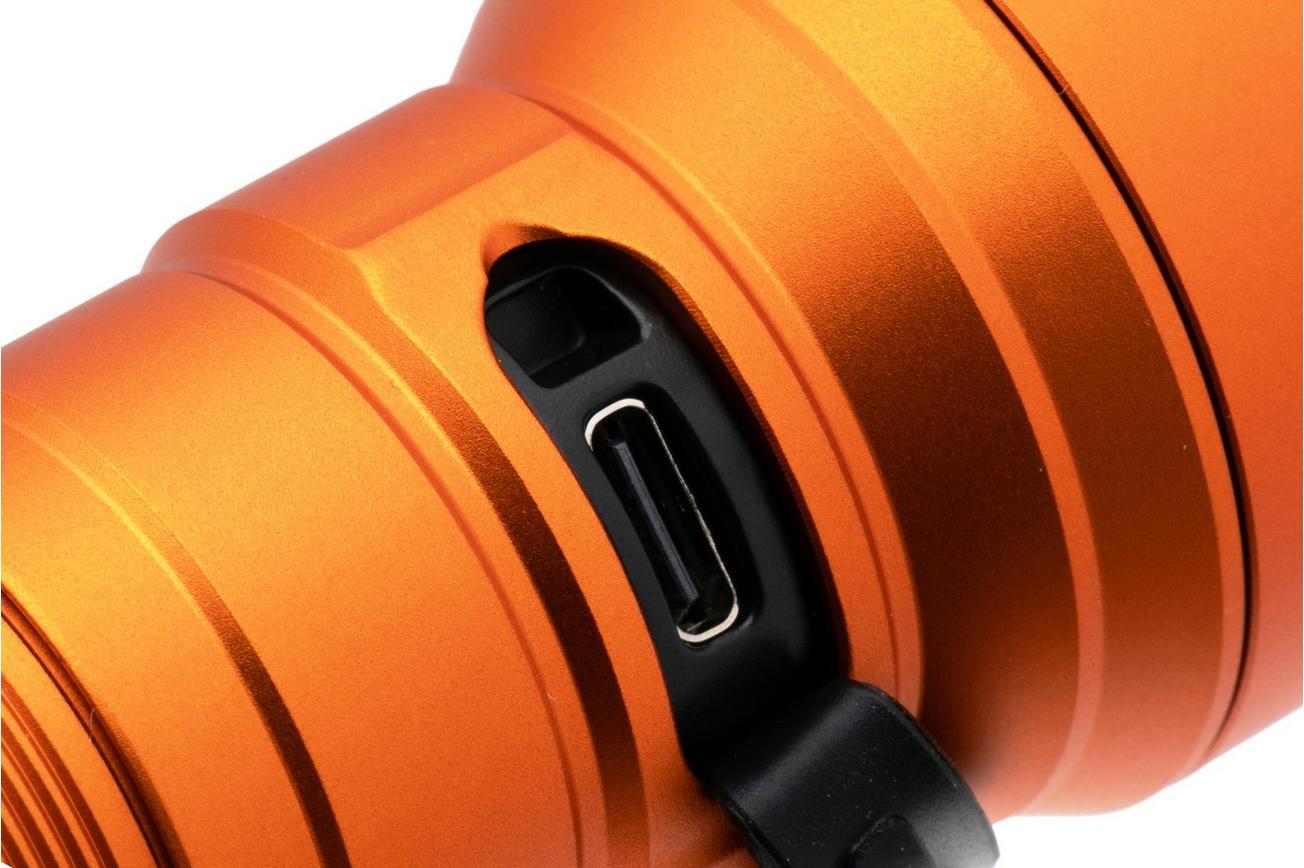 Fenix C7 oplaadbare zaklamp, 3000 lumen, oranje