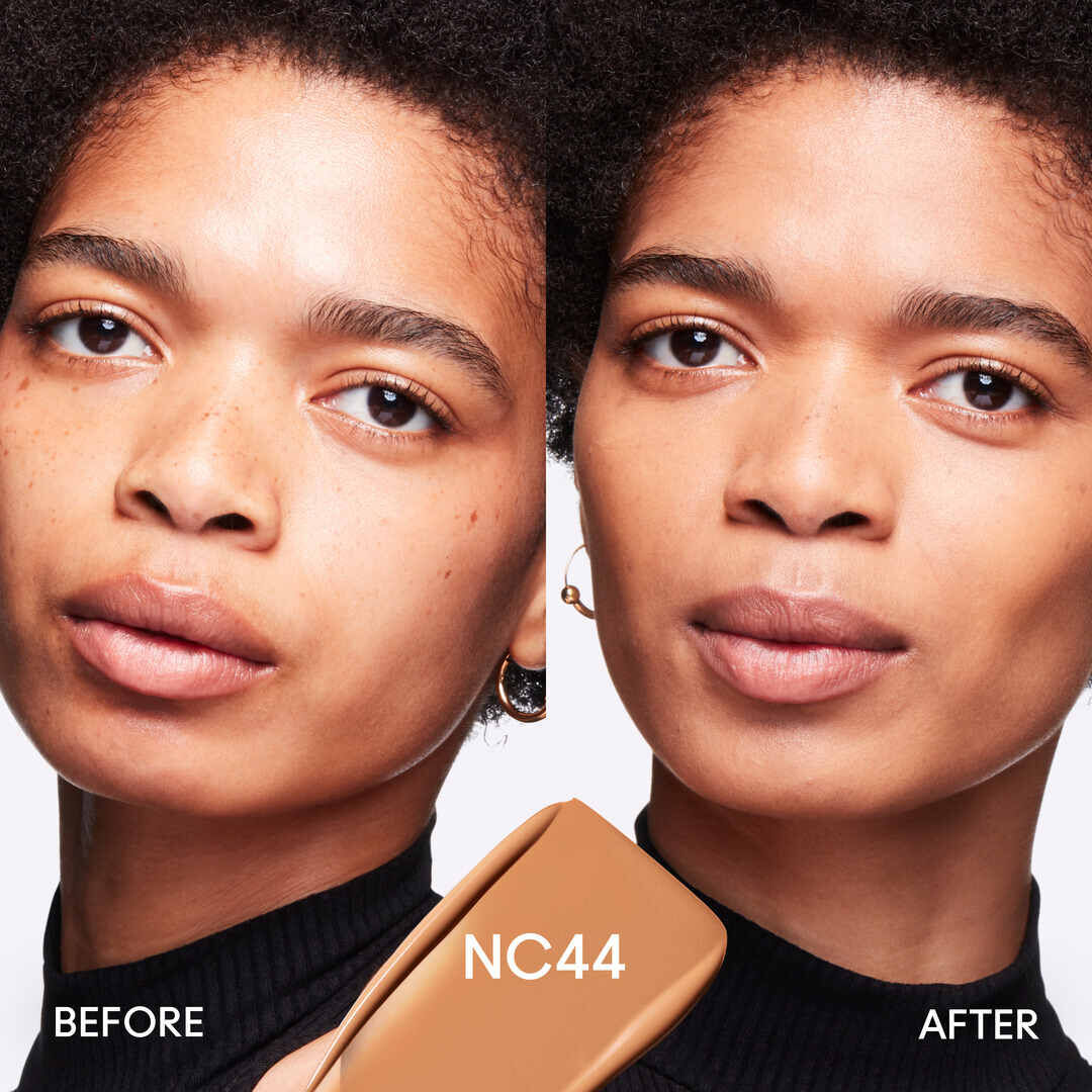 MAC STUDIO FIX FLUID SPF 15 24HR MATTE FOUNDATION + OIL CONTROL