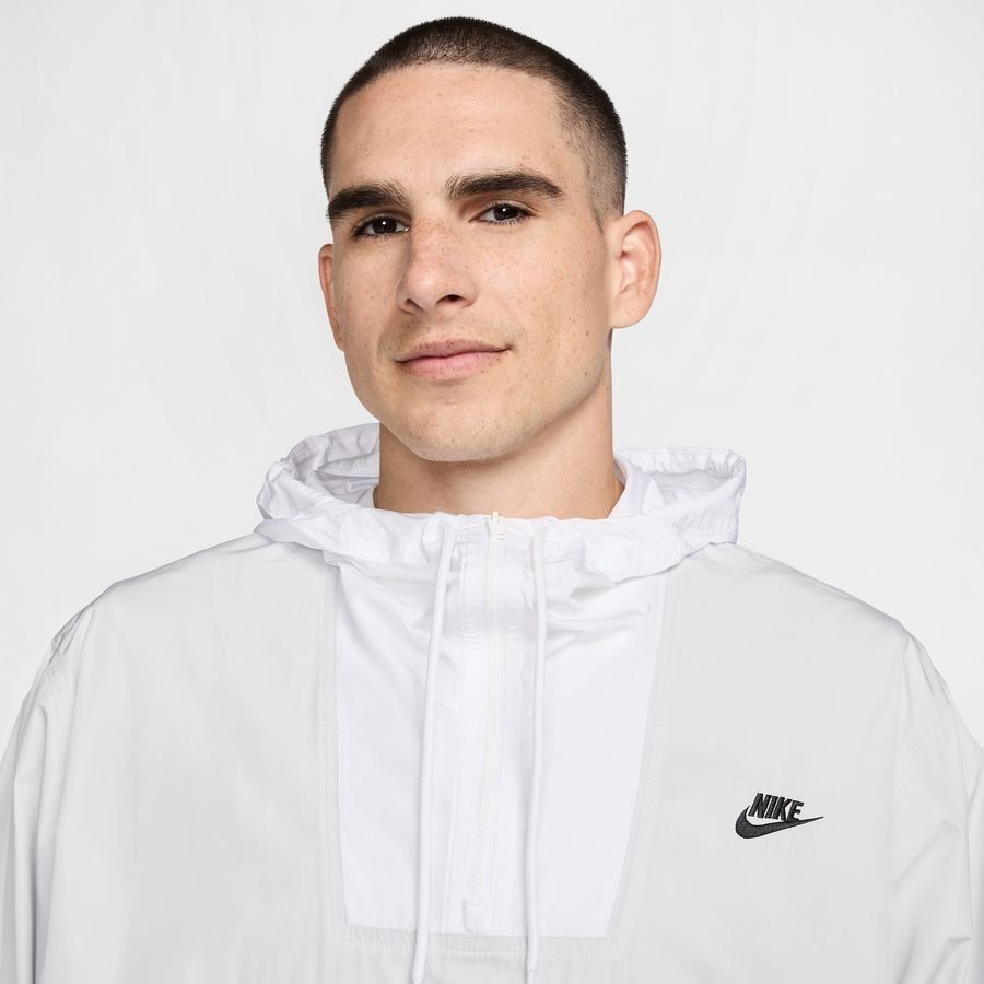 Nike Club