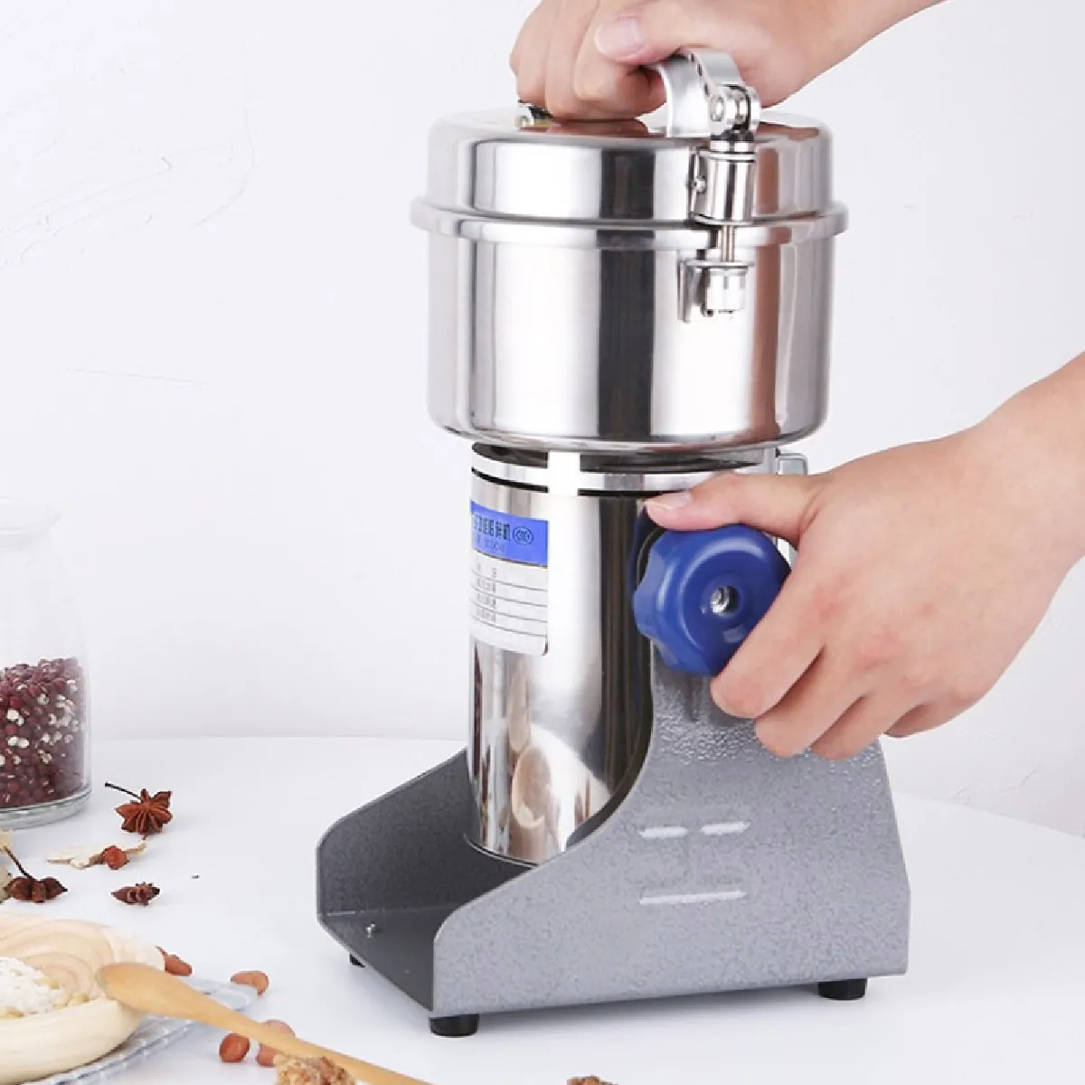 Universal Moulin Électrique à Café 800g