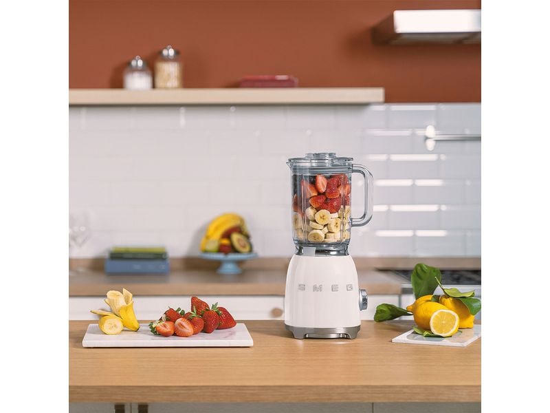 SMEG Standmixer 50's Style BLF03WHEU Weiss Leistungsstarker Mixer