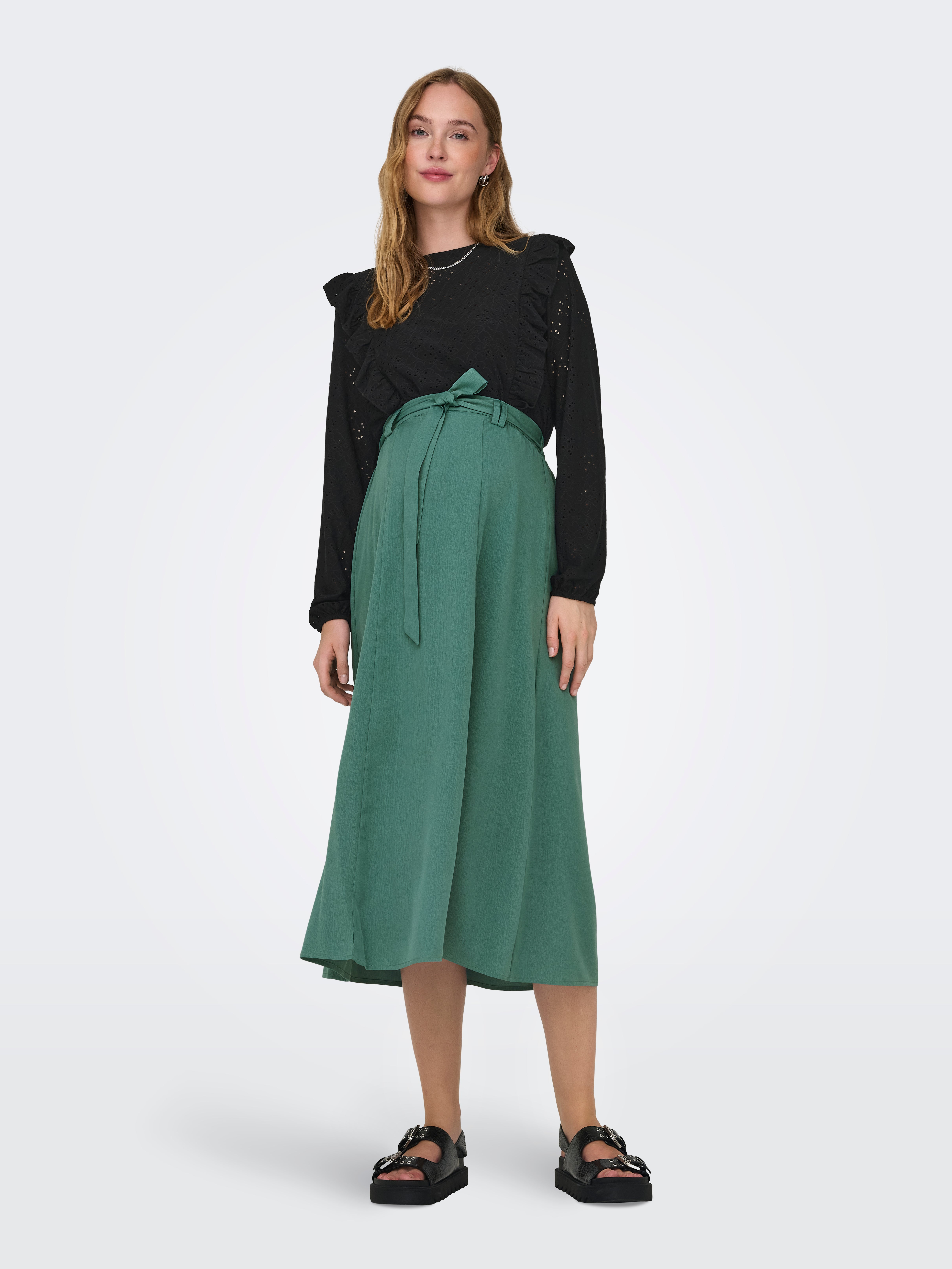 OLMSMILLA Top Black