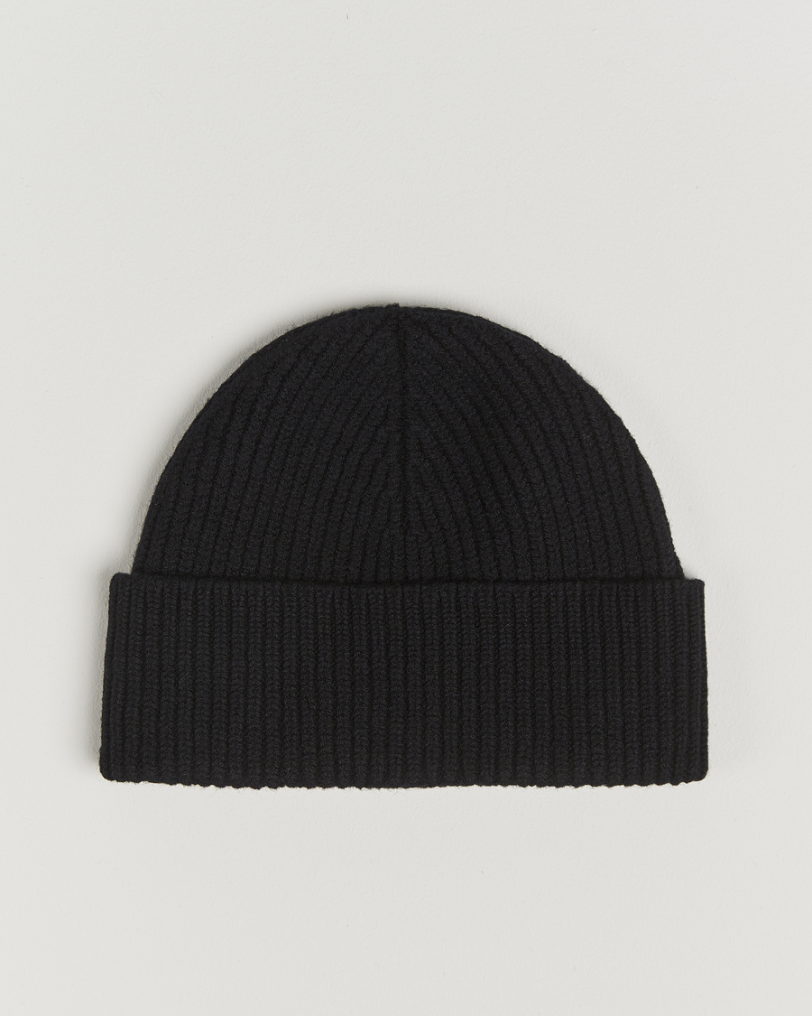 AMI Heart Logo Beanie Black