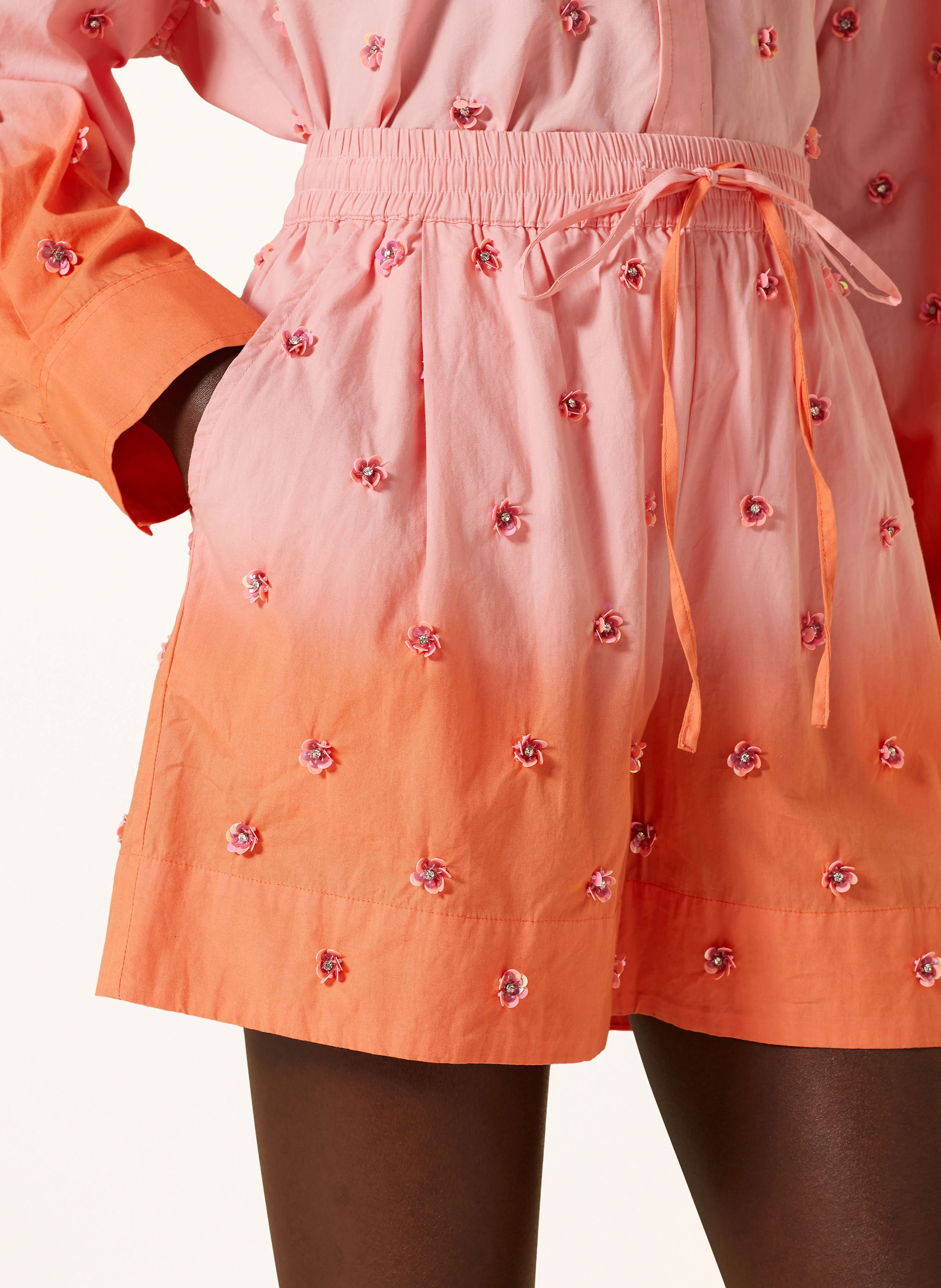ESSENTIEL ANTWERP Shorts HICHIGAN