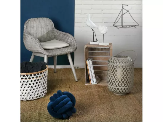 Fauteuil en rotin gris et bois