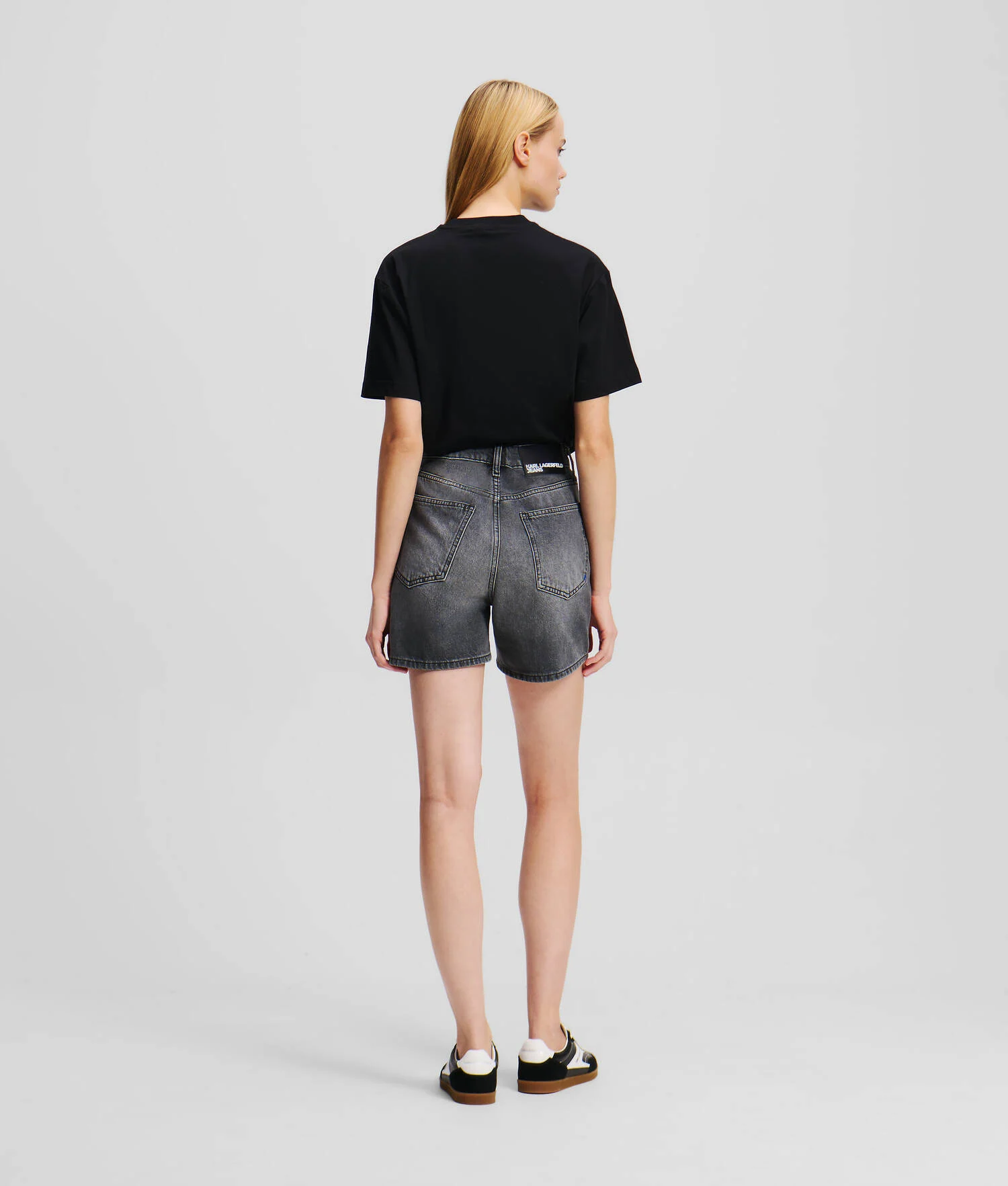 SHORT EN DENIM TAILLE HAUTE - Denim gris délavé