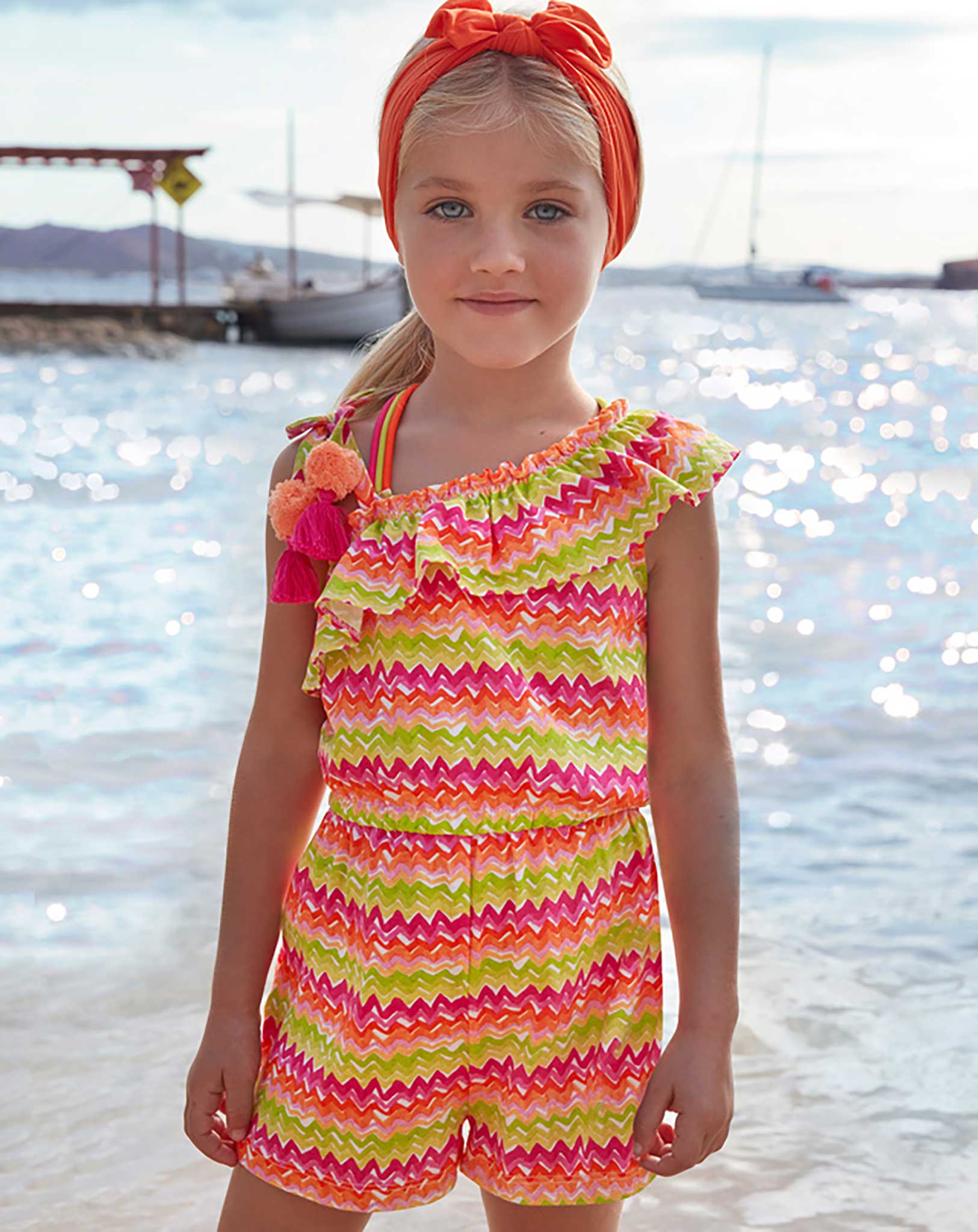 Träger-Jumpsuit MONO kurz in bunt