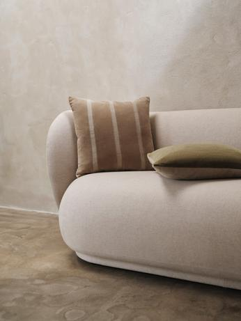 Sierkussen Senti Stripe dark sand 50x50 cm