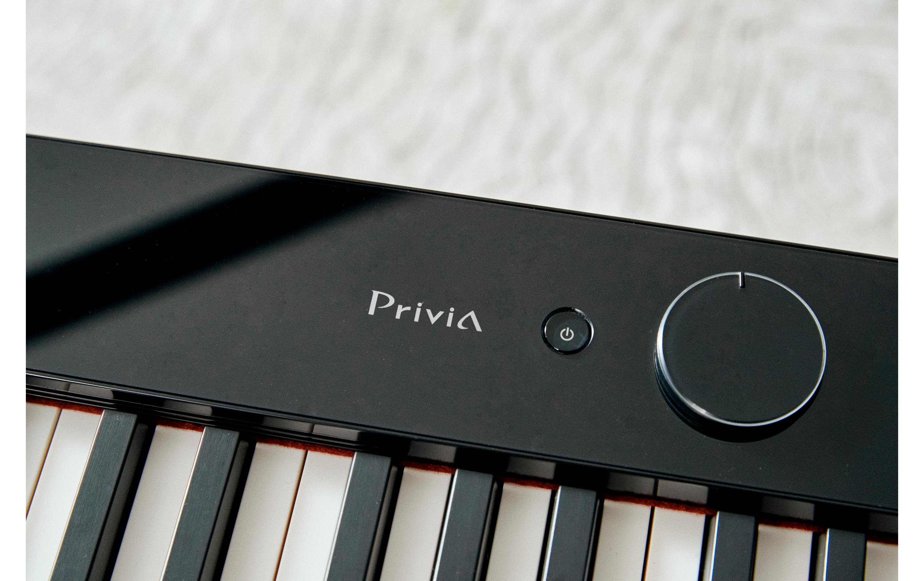E-Piano Privia PX-S6000 – Schwarz<br>Digitalpiano mit dem authentischen Anschlag eines Flügels, innovativer Klangtechnologie und stilvollem Gehäuse mit Holzdekor