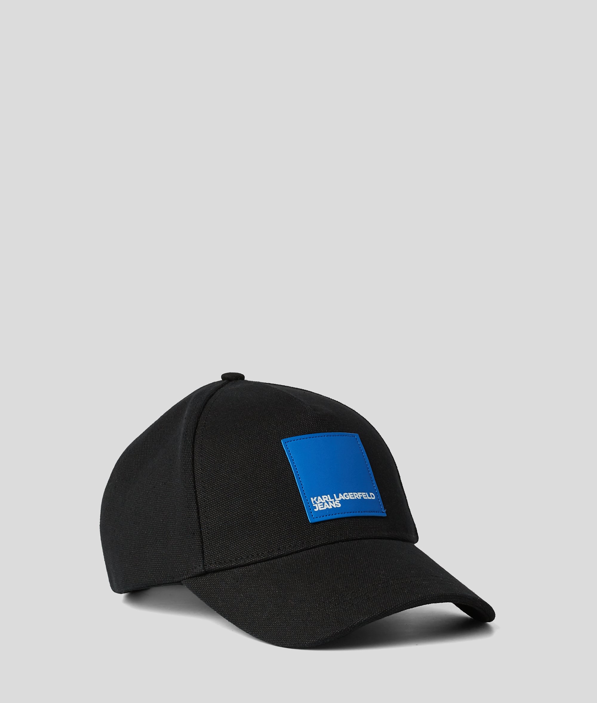 pet met logopatch