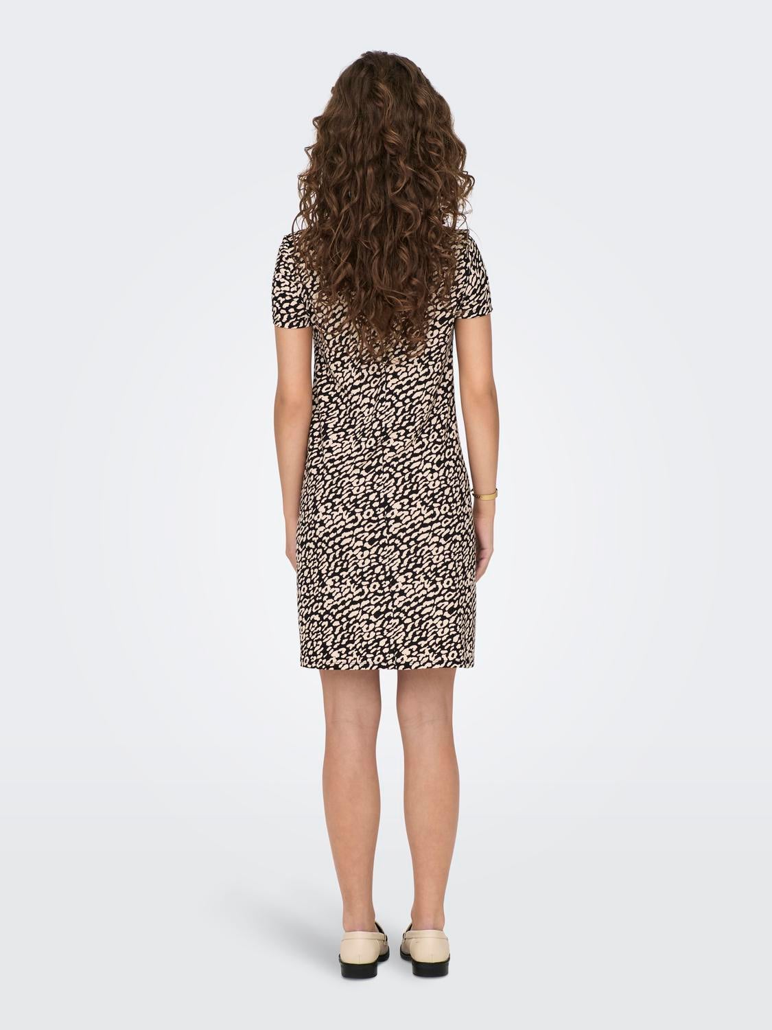 ONLBERA Kurzes Kleid Black