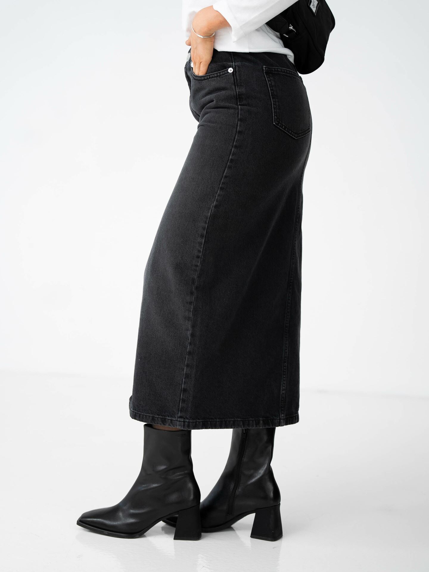 Dustine Skirt