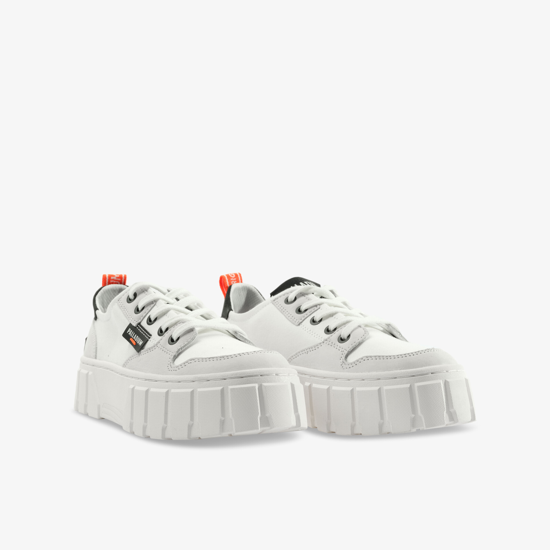PALLADIUM PALLATOWER LO STAR Damen Leinenschuhe weiß