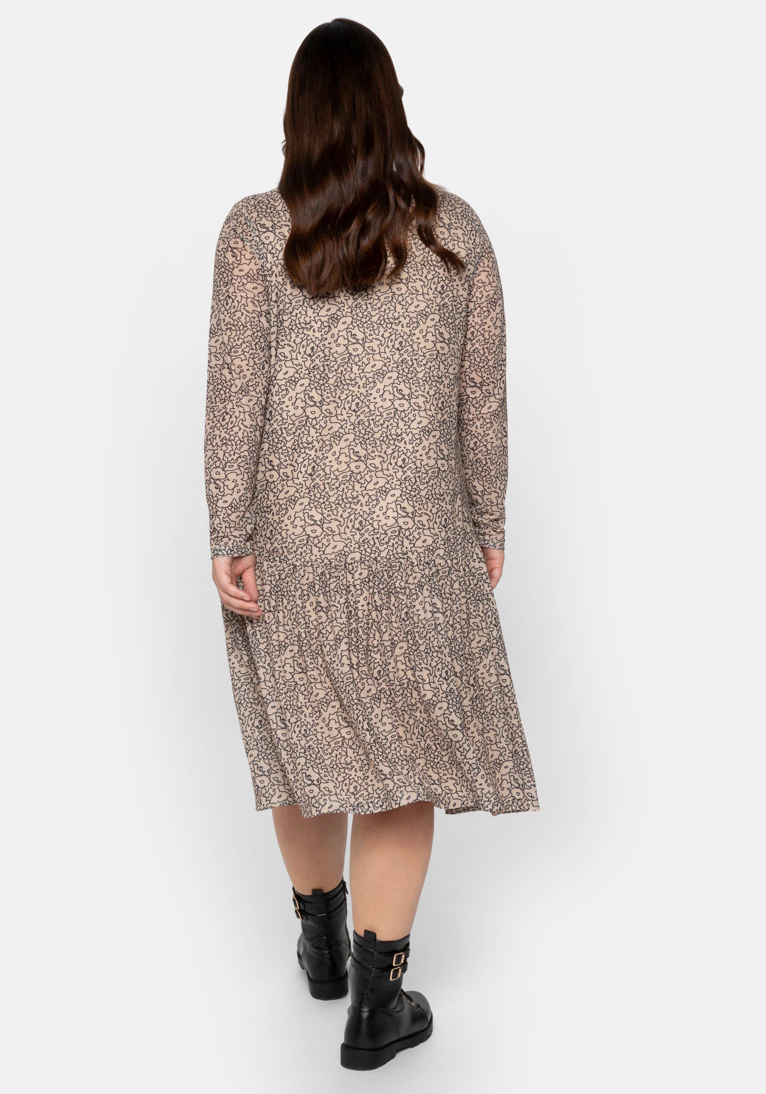 Meshkleid mit V-Ausschnitt und tiefer Taille