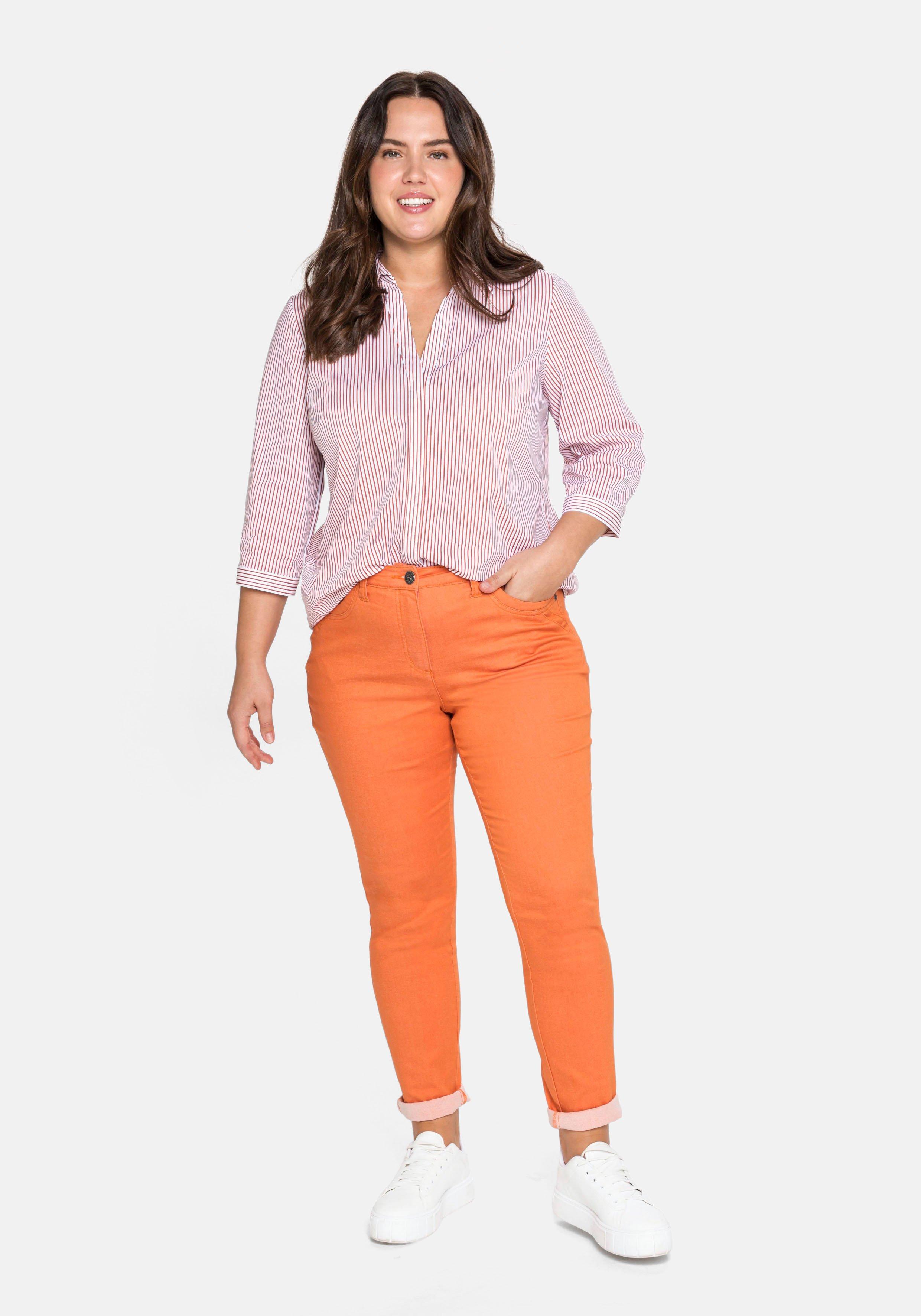Bluse mit Streifen und V-Ausschnitt