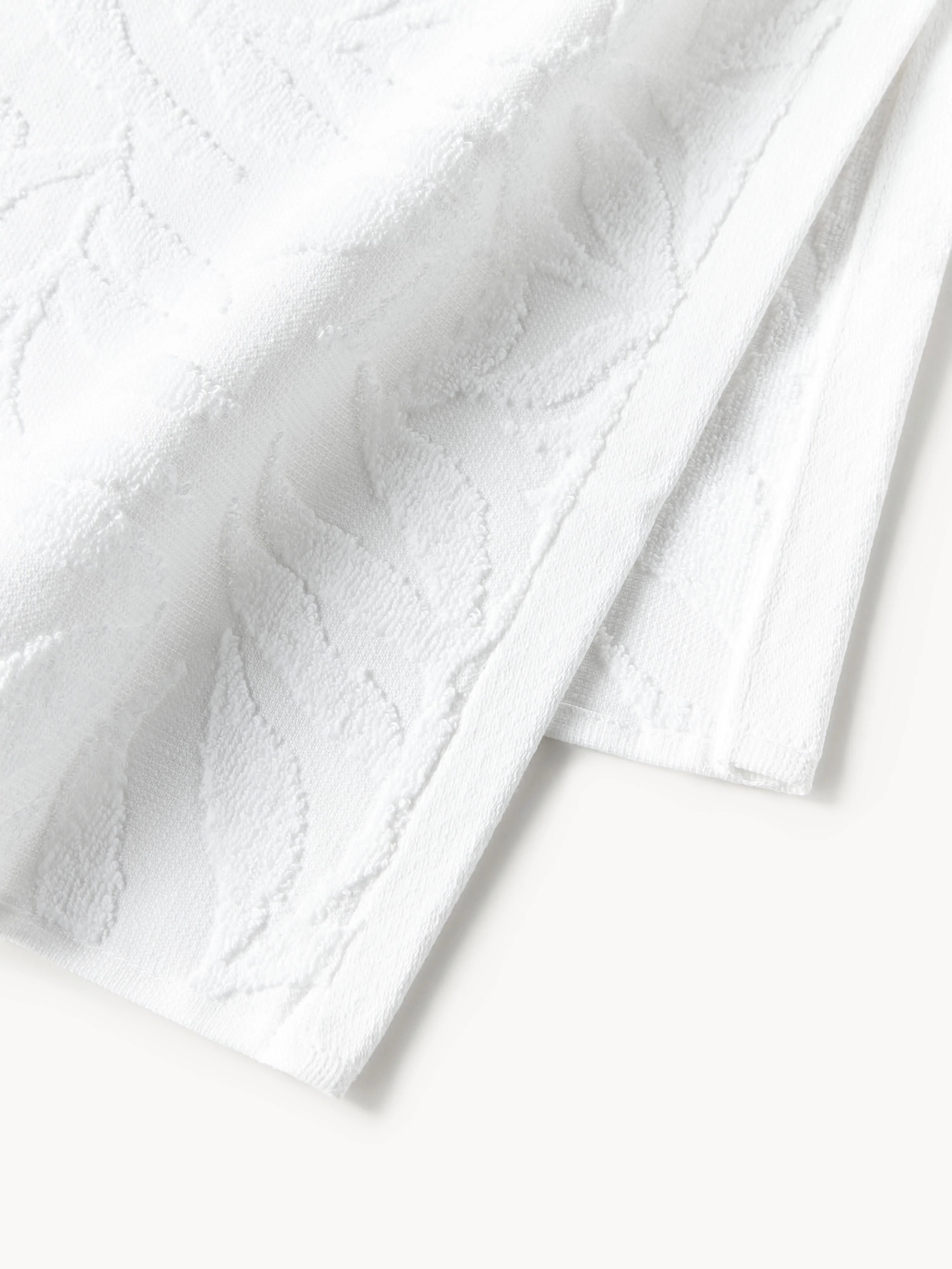 Handdoek Leaf met hoog-laag patroon, in verschillende formaten