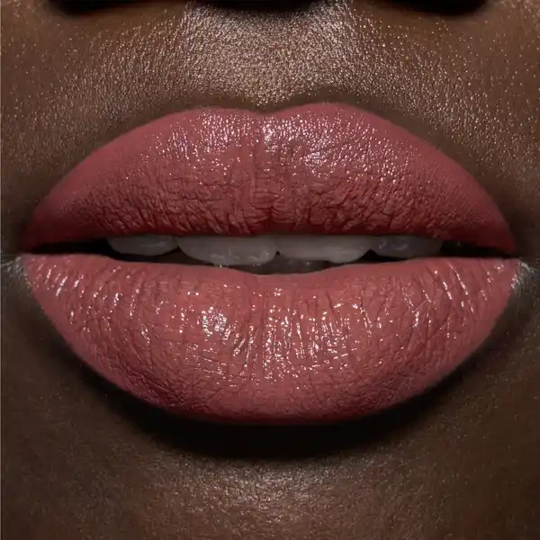 Shine Bomb Lip Lacquer 070 Hottie