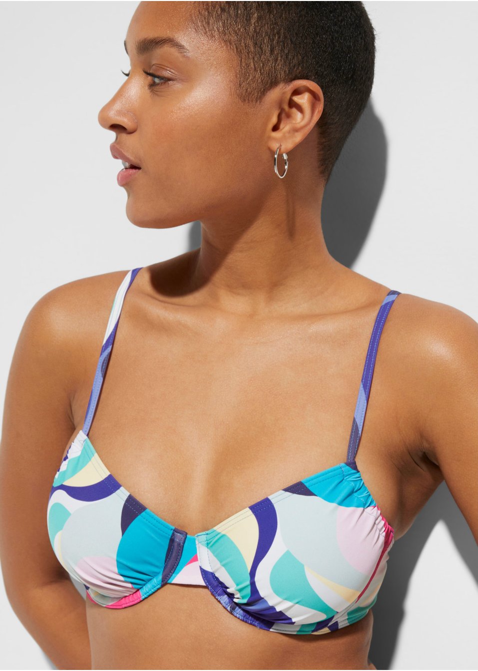 Haut de bikini à armatures