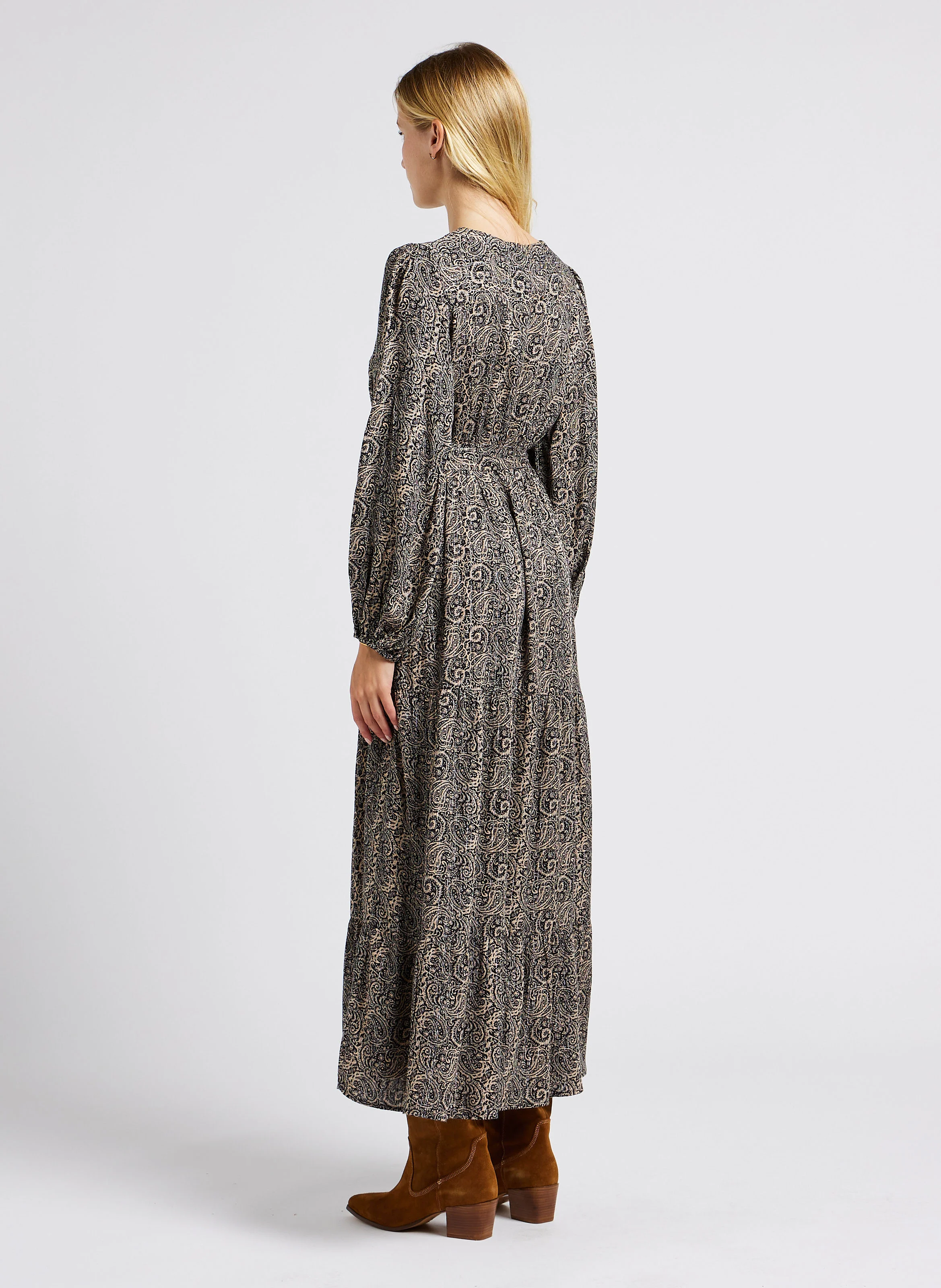 LUDIVINE - Robe longue droite encolure V imprimée | Noir
