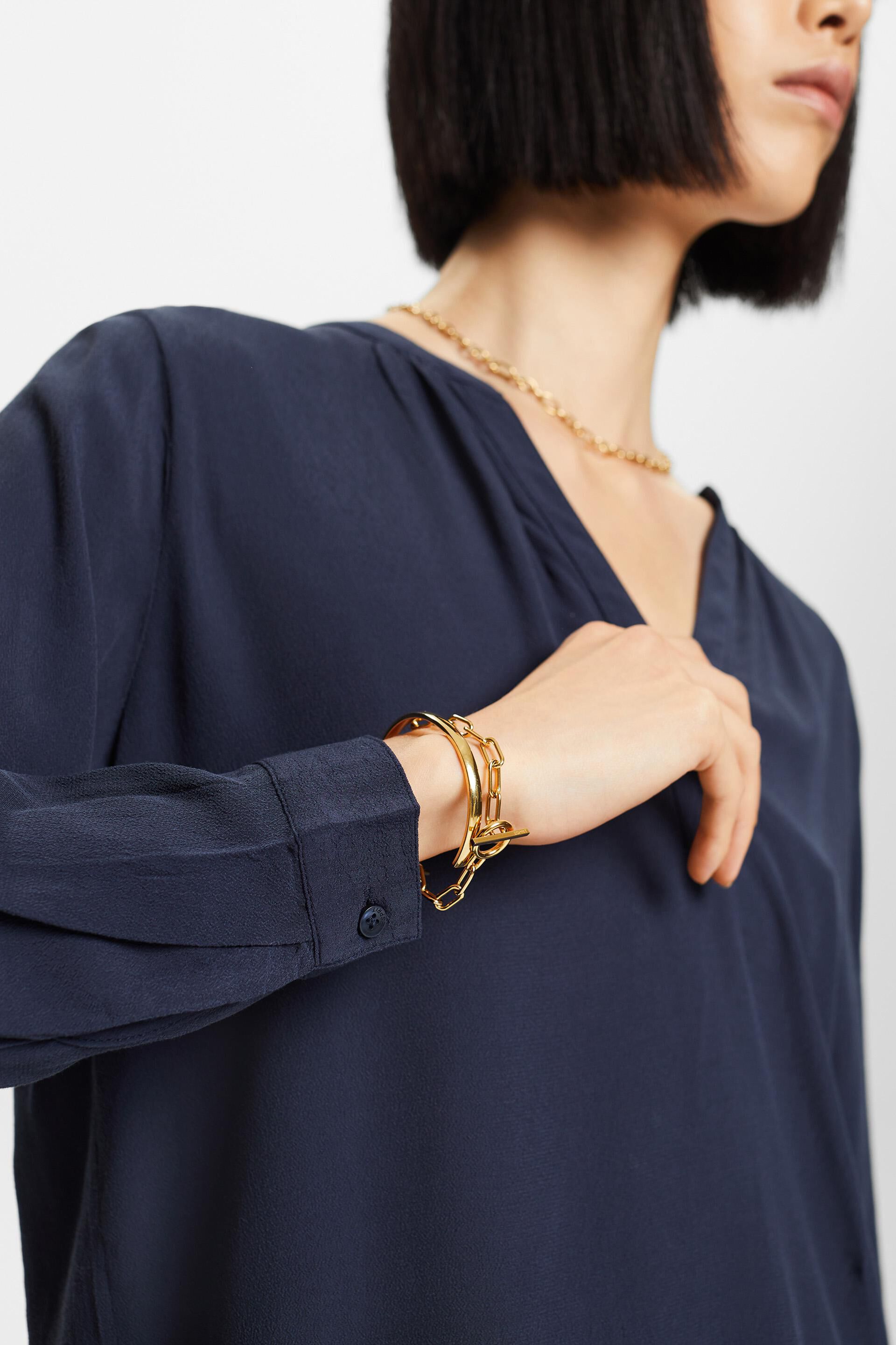 Blouses woven