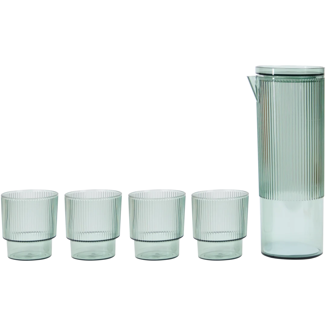 Carafe avec verres