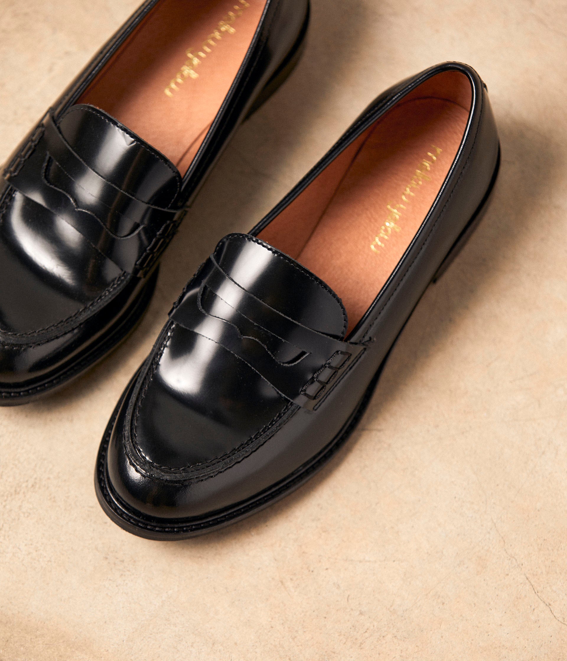 Mocassins cuir noir Angella