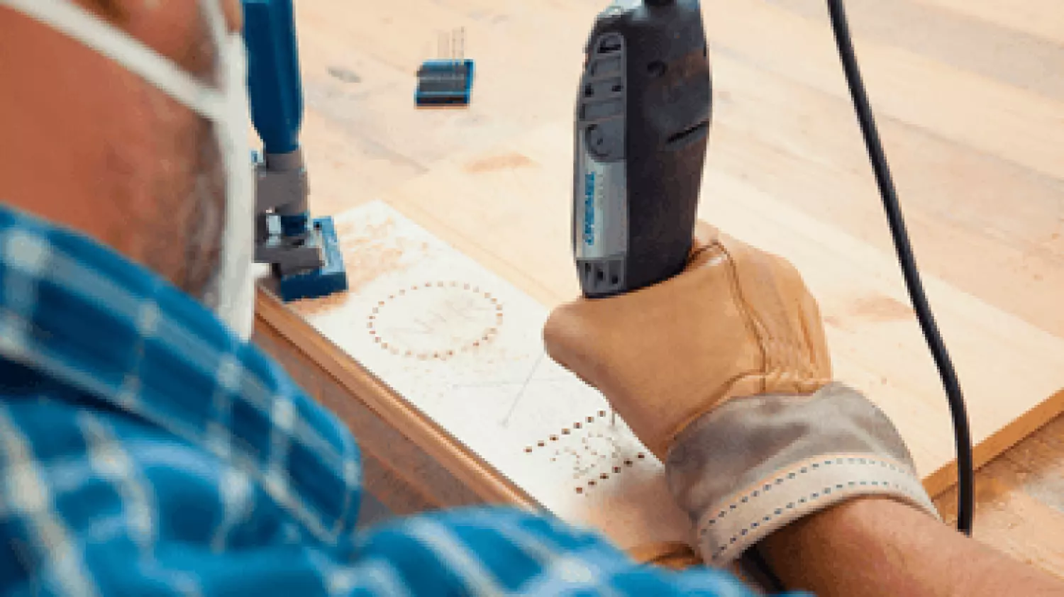 Dremel 3000 Elektrische Multitool   15 delige accessoireset in etui