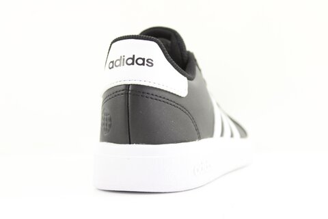 Adidas Sneaker