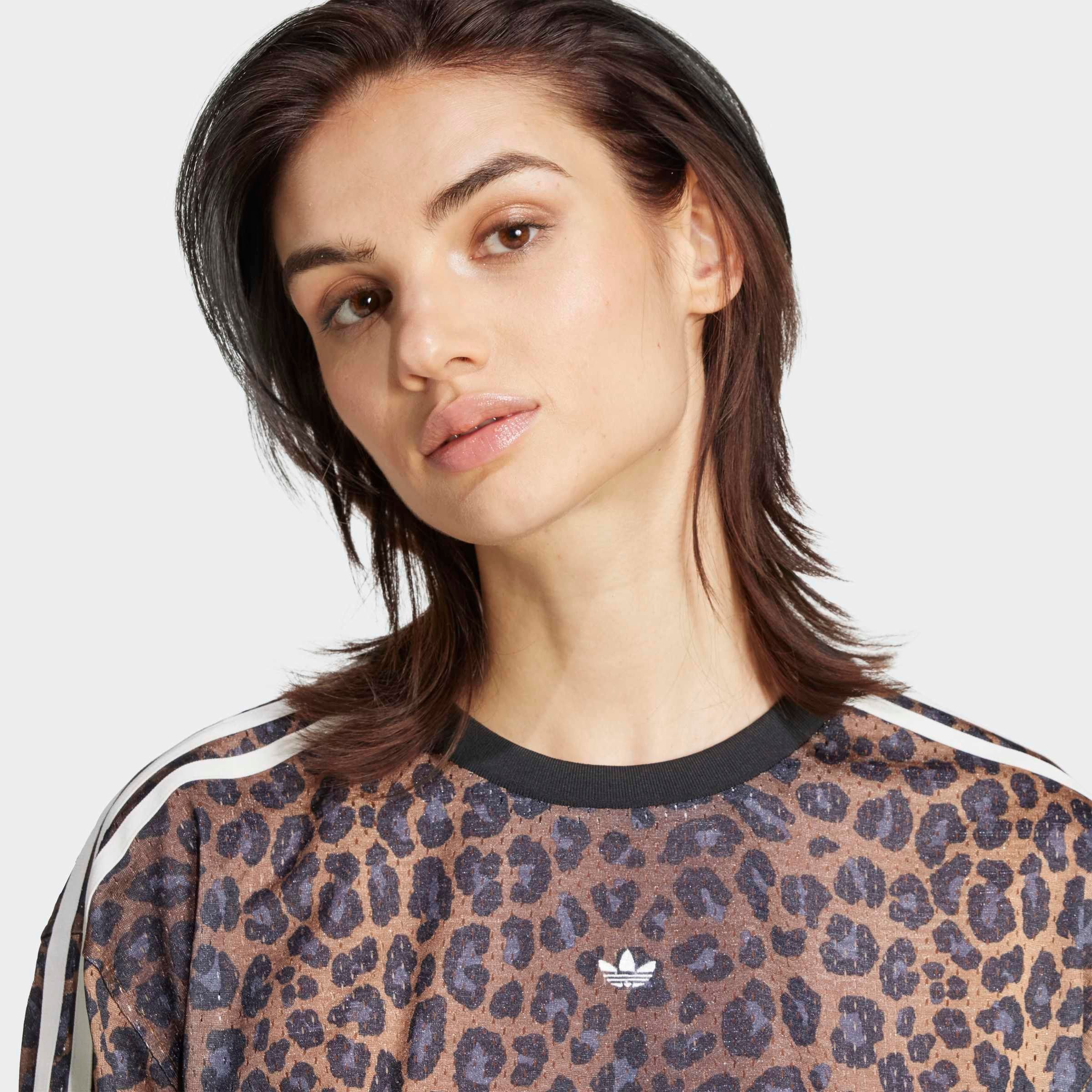 adidas Originals Shirtkleid »TEE DRESS« 1 Stk. tlg. Leoprint Shirtkleid, Dreiviertelarm, weite Passform