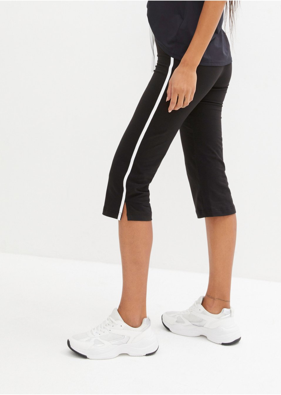 Corsaire de sport extensible longueur 3/4, niveau 1